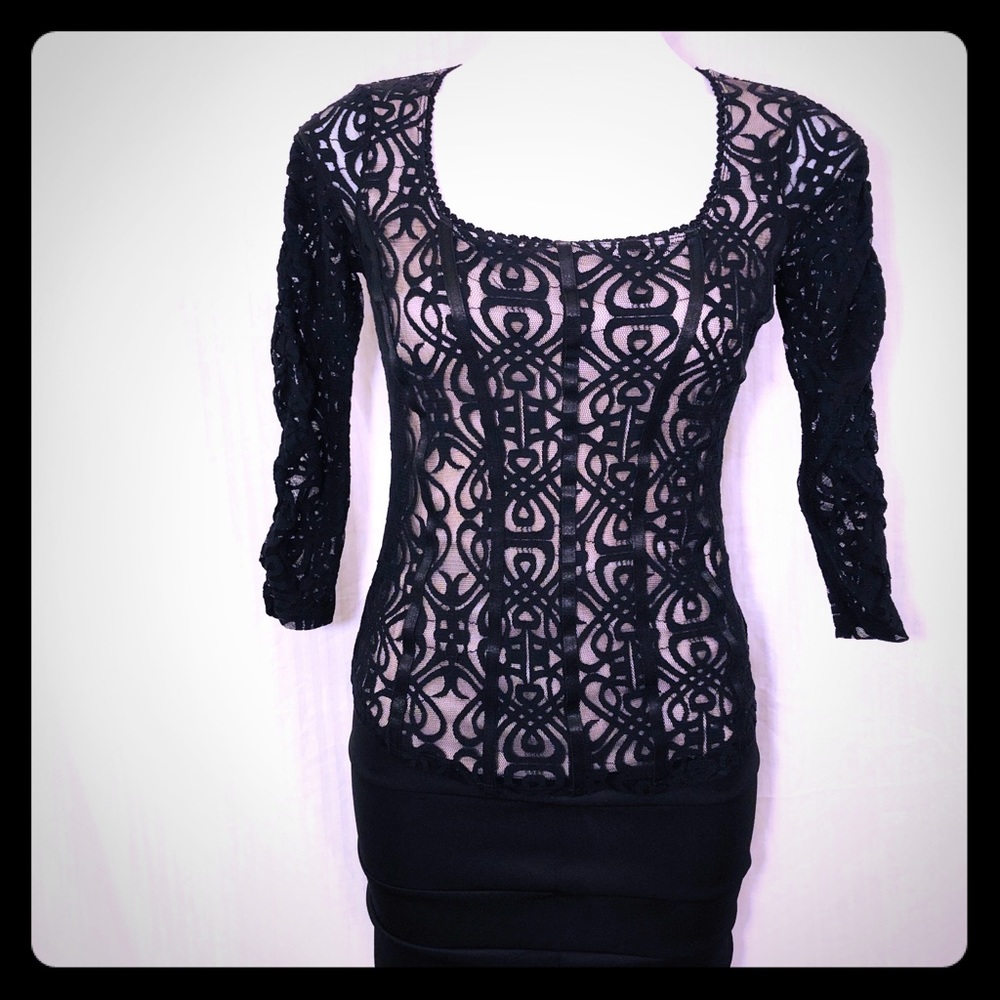 NWOT VENUS Lace Overlay Corset Top